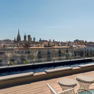 5* מלון Bagues, A Small Luxury Of The World